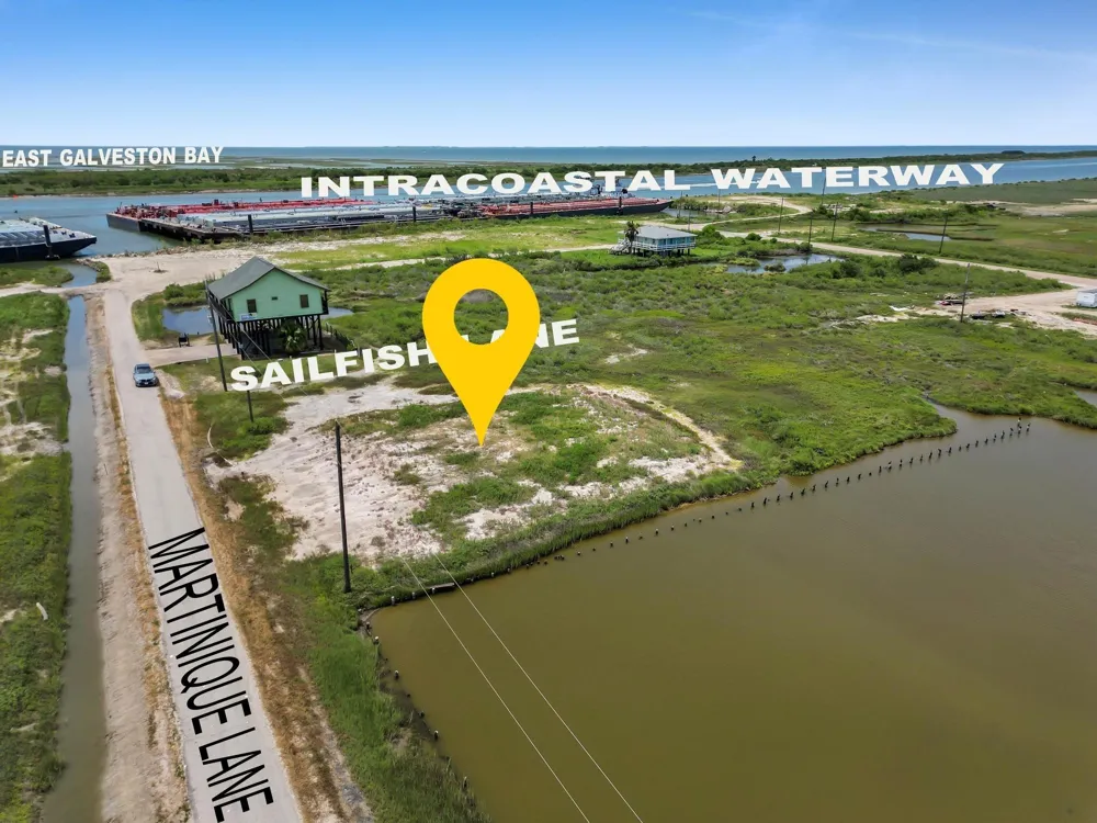 3307 Sailfish Port Bolivar, TX 77650