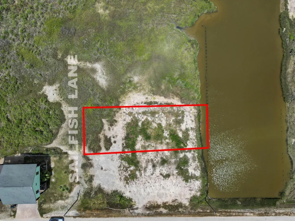 3307 Sailfish Port Bolivar, TX 77650
