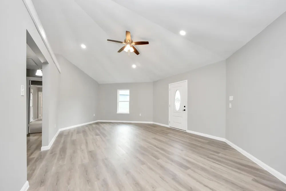 26562 Armadillo Drive Hempstead, TX 77445