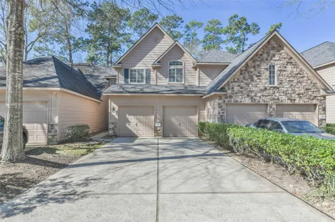 43 Alderon Woods Place
