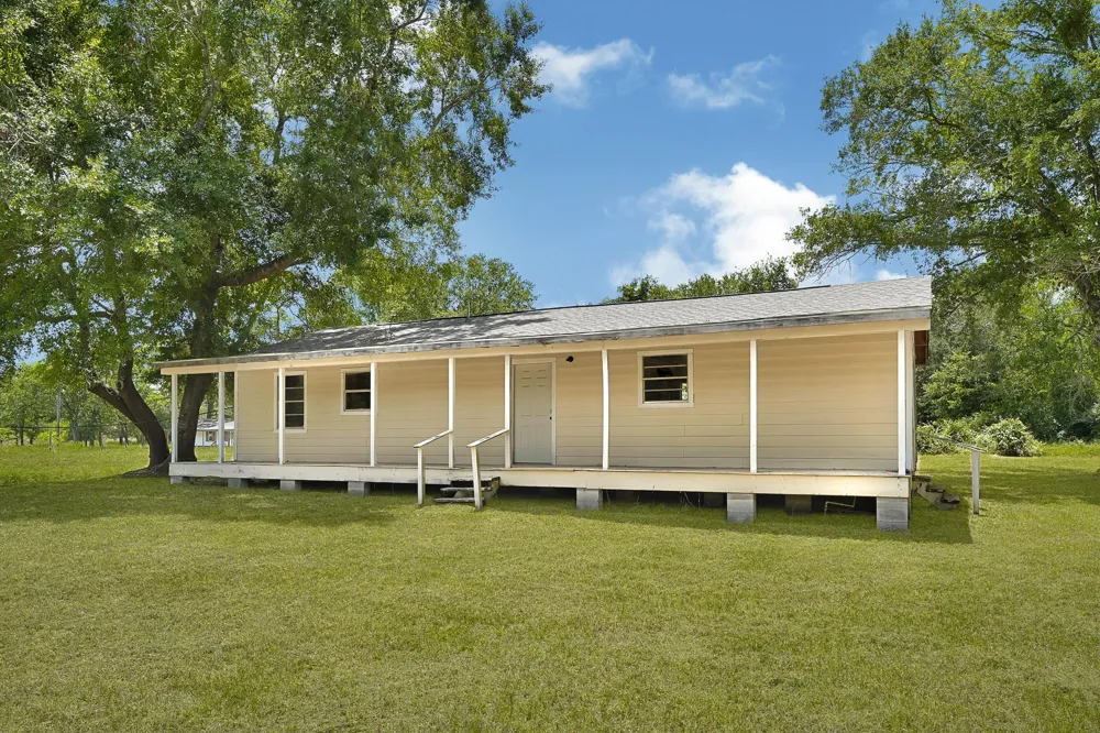 26417 Bedias Drive Bedias, TX 77831