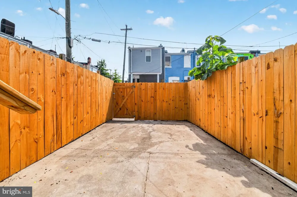 835 MONTFORD AVENUE Baltimore, MD 21205