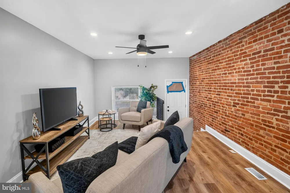 835 MONTFORD AVENUE Baltimore, MD 21205