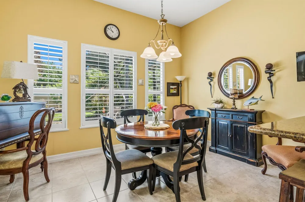 1065 RIVER WIND CIRCLE Vero Beach, FL 32967