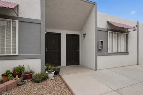 6148 Camino De Rosa Drive