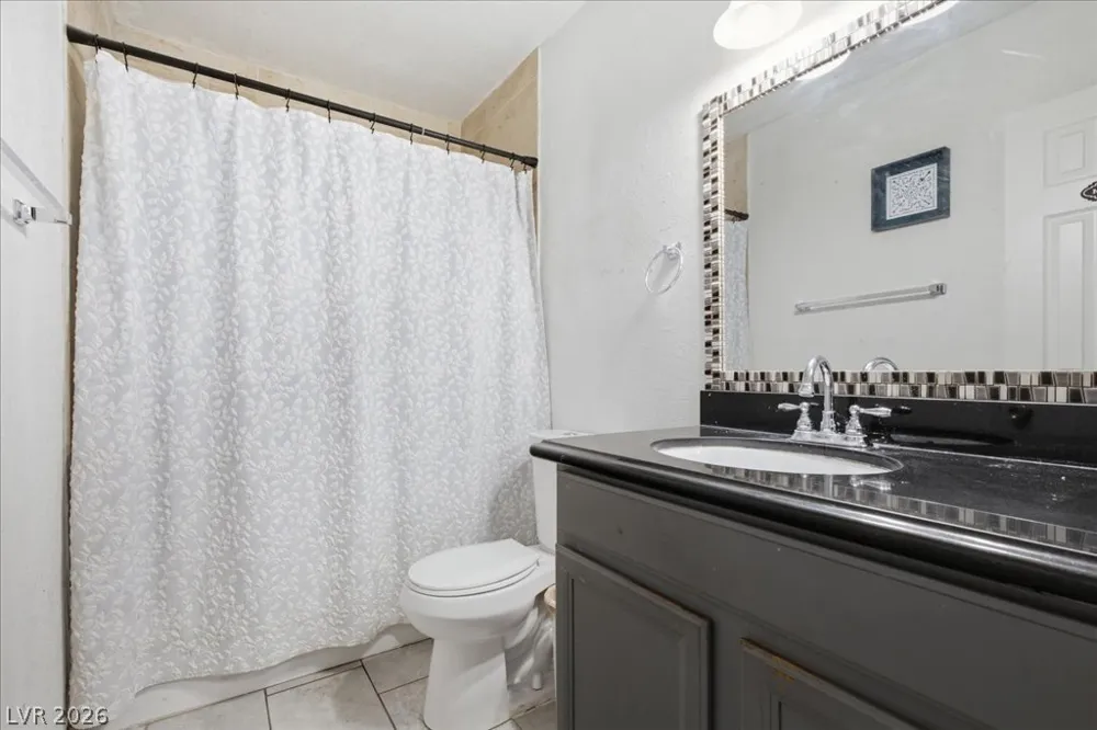 6148 Camino De Rosa Drive Las Vegas, NV 89108