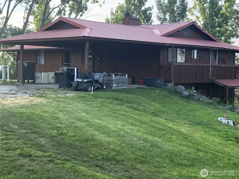 543 Jack Wells Road Bridgeport, WA 98813
