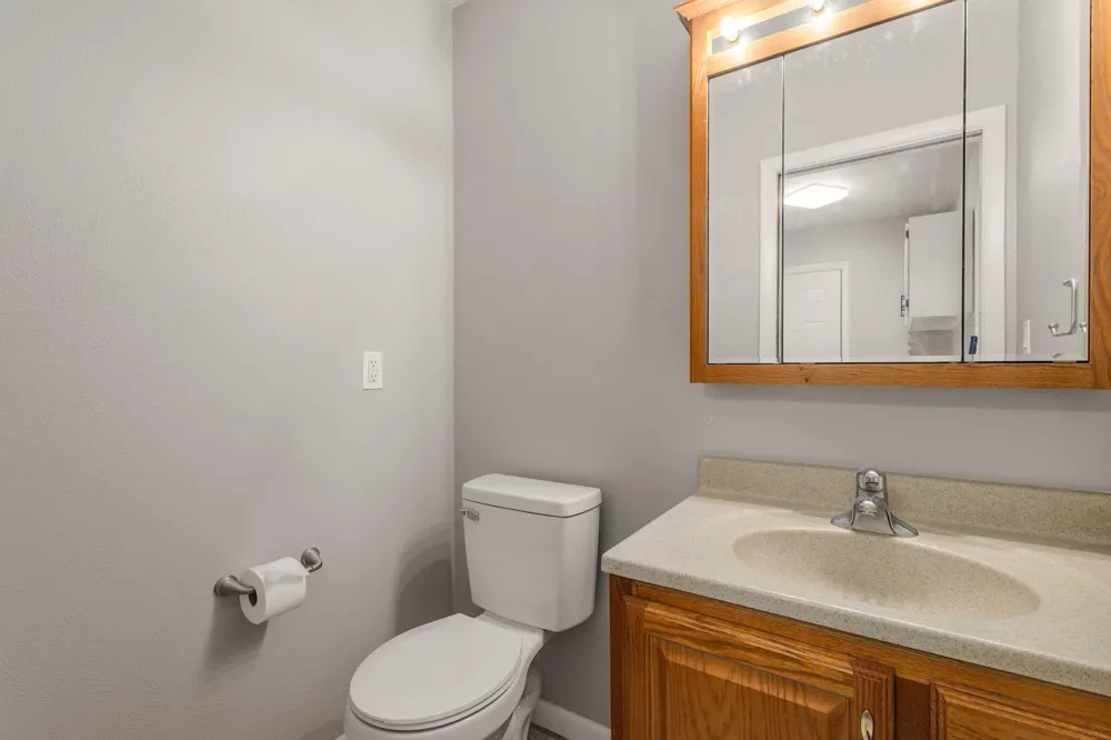 2135 S 13th Street Niles, MI 49120