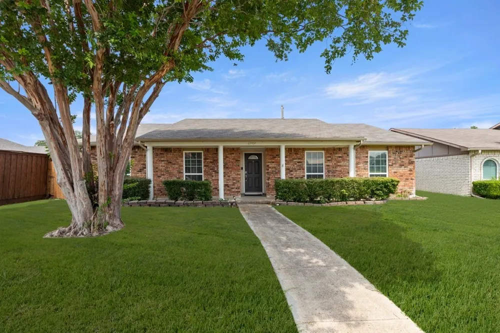 6005 Blair Oaks Drive The Colony, TX 75056