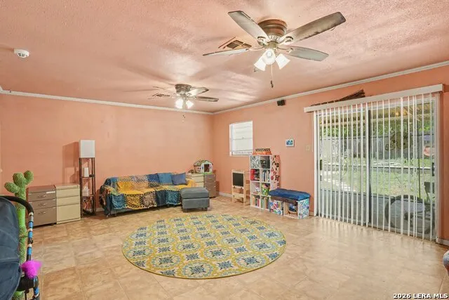 5119 Oldstead St San Antonio, TX 78228