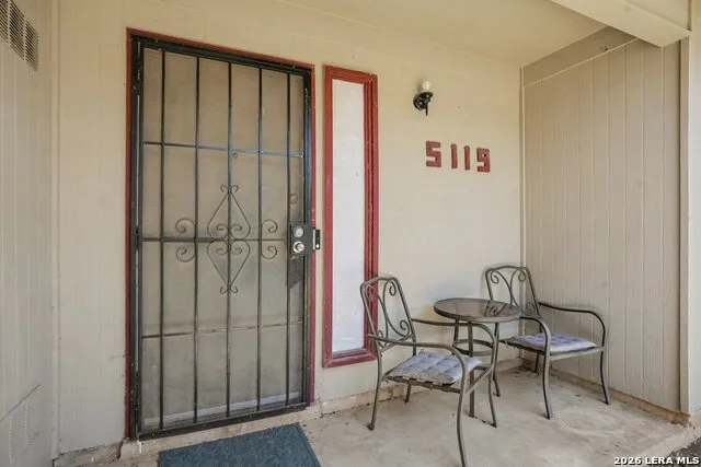 5119 Oldstead St San Antonio, TX 78228
