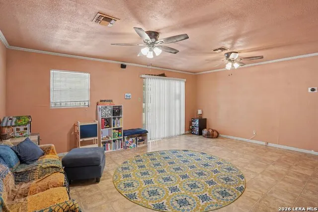 5119 Oldstead St San Antonio, TX 78228