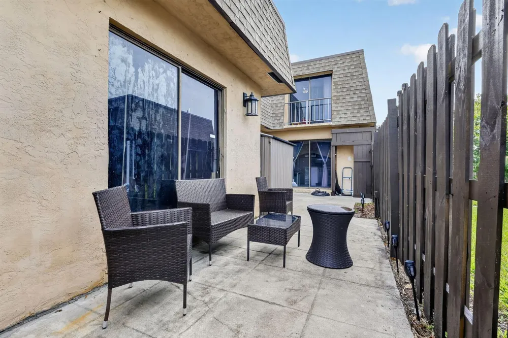 1201 WATERVIEW CIRCLE #12a Palm Springs, FL 33461