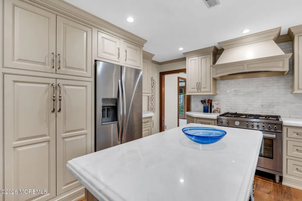 2520 Autumn Drive Manasquan, NJ 08736