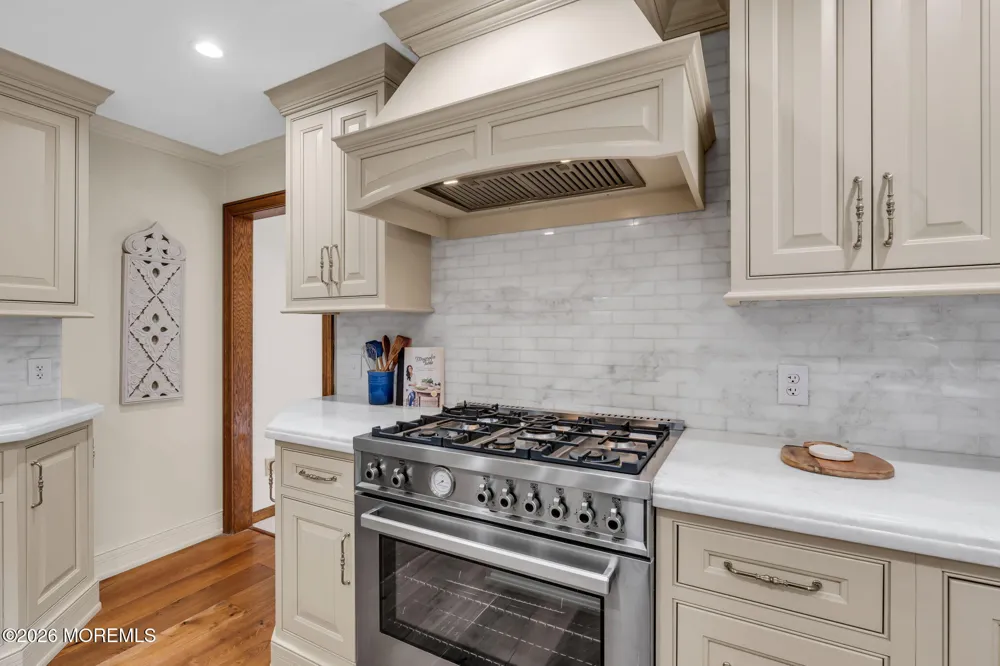 2520 Autumn Drive Manasquan, NJ 08736