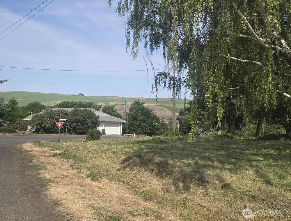 0 xx E E ST STREET Rosalia, WA 99170