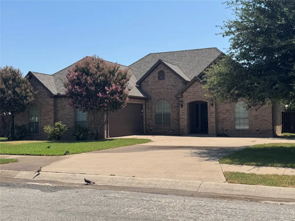 1403 Hickory Drive Pilot Point, TX 76258