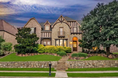 5675 Beacon Hill Drive