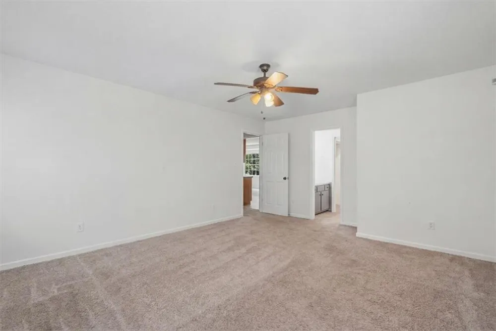 591 Old Taylorsville Rd Aragon, GA 30104