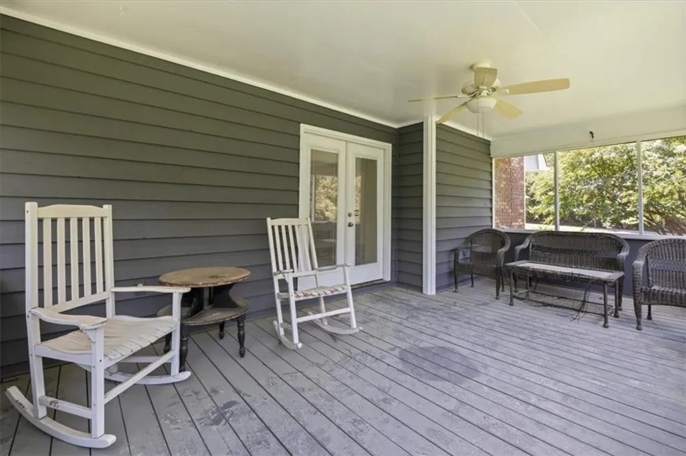 591 Old Taylorsville Rd Aragon, GA 30104