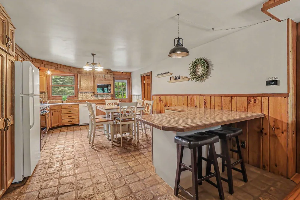 1384 Olson Road Manistee, MI 49660