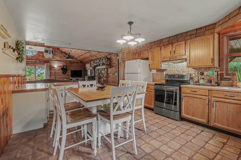 1384 Olson Road Manistee, MI 49660