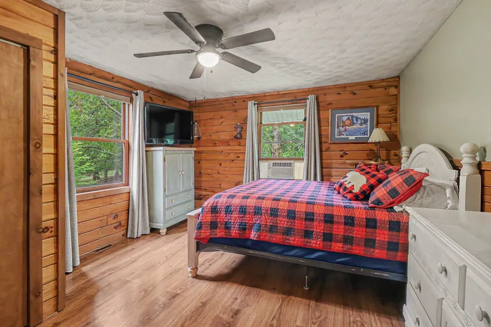 1384 Olson Road Manistee, MI 49660