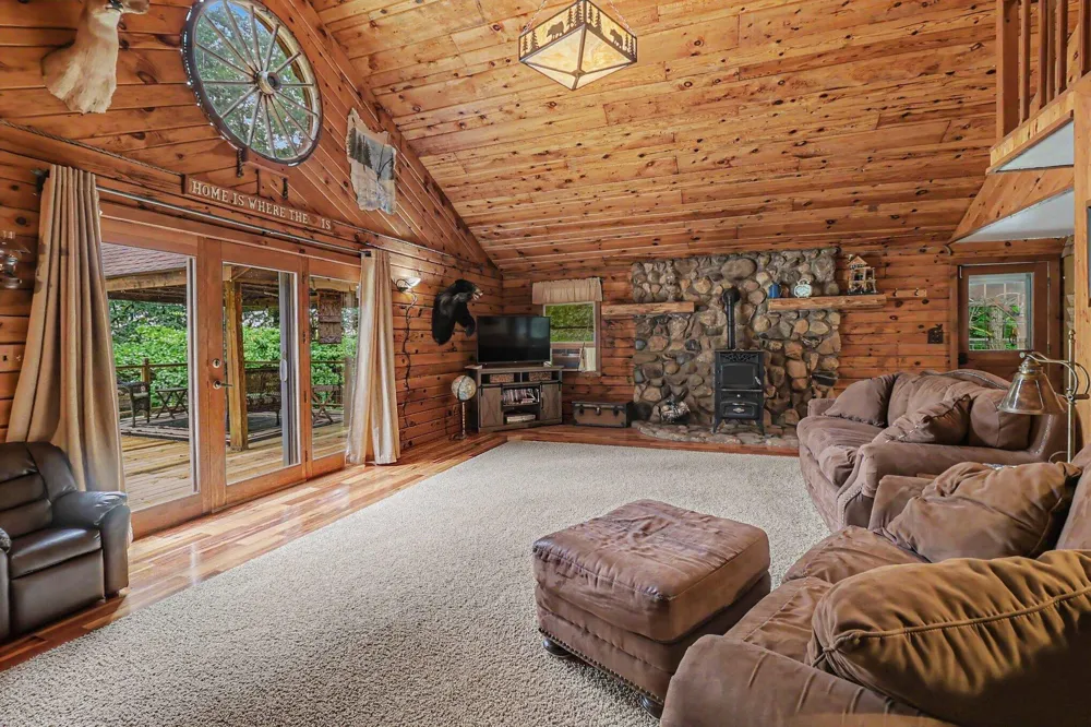 1384 Olson Road Manistee, MI 49660