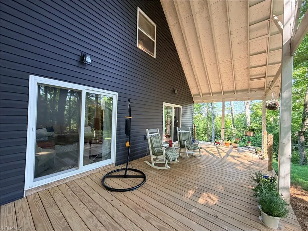 74 Forest Lane Ennice, NC 28623