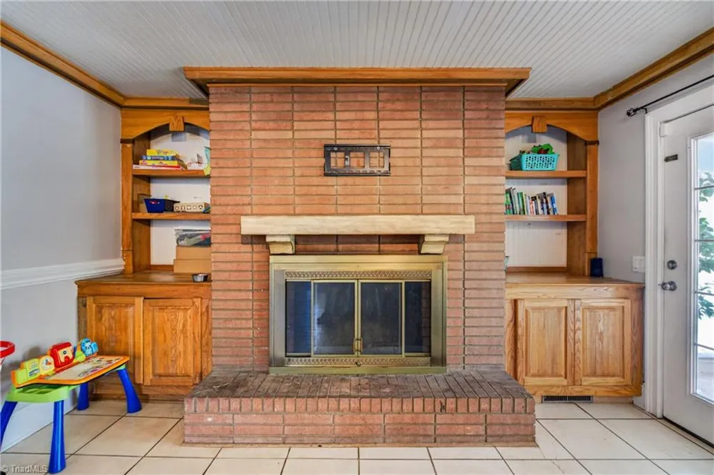 2441 Cunningham Road Thomasville, NC 27360