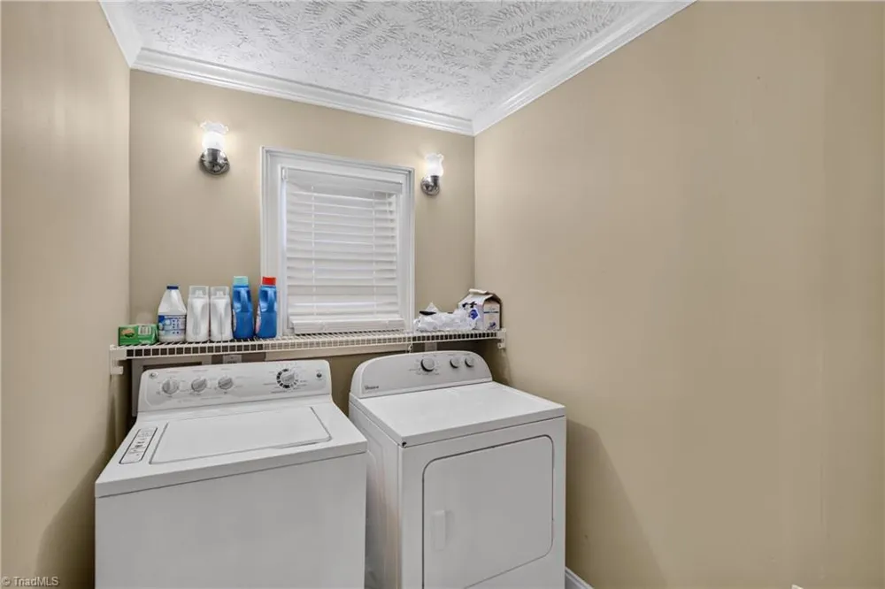 2441 Cunningham Road Thomasville, NC 27360
