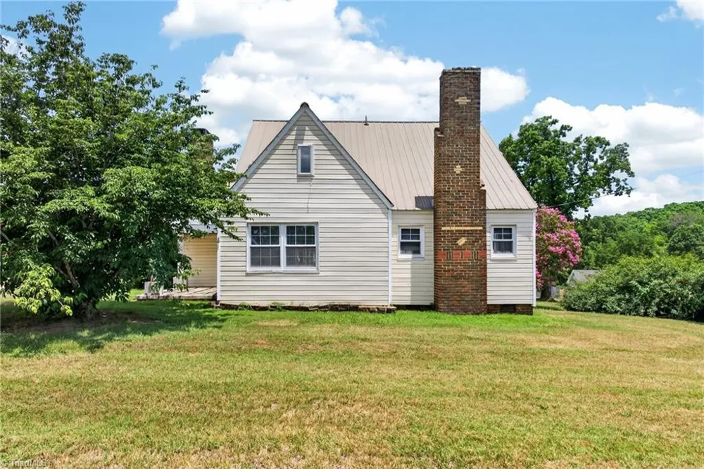 2441 Cunningham Road Thomasville, NC 27360