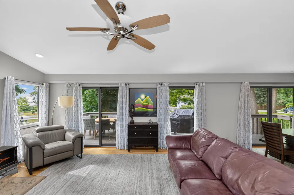 22403 Maple Row Street Cassopolis, MI 49031