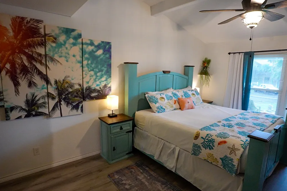 71 Nassau Drive #402 Rockport, TX 78382