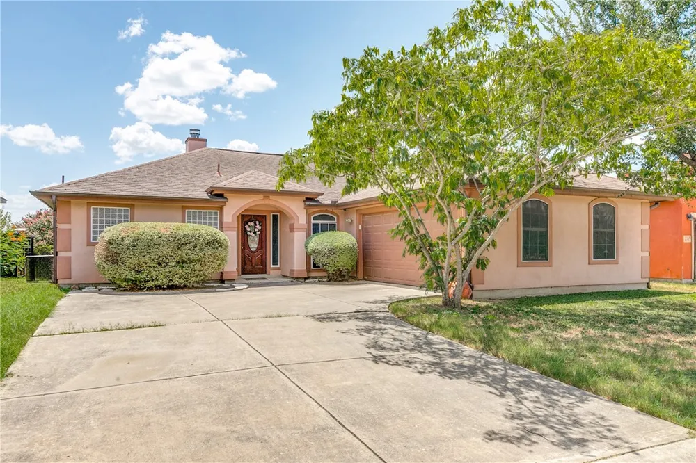 12311 Course View Drive San Antonio, TX 78221