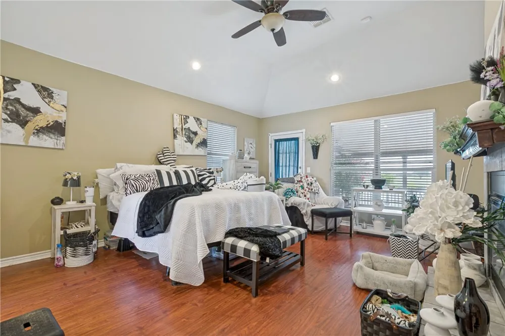 12311 Course View Drive San Antonio, TX 78221