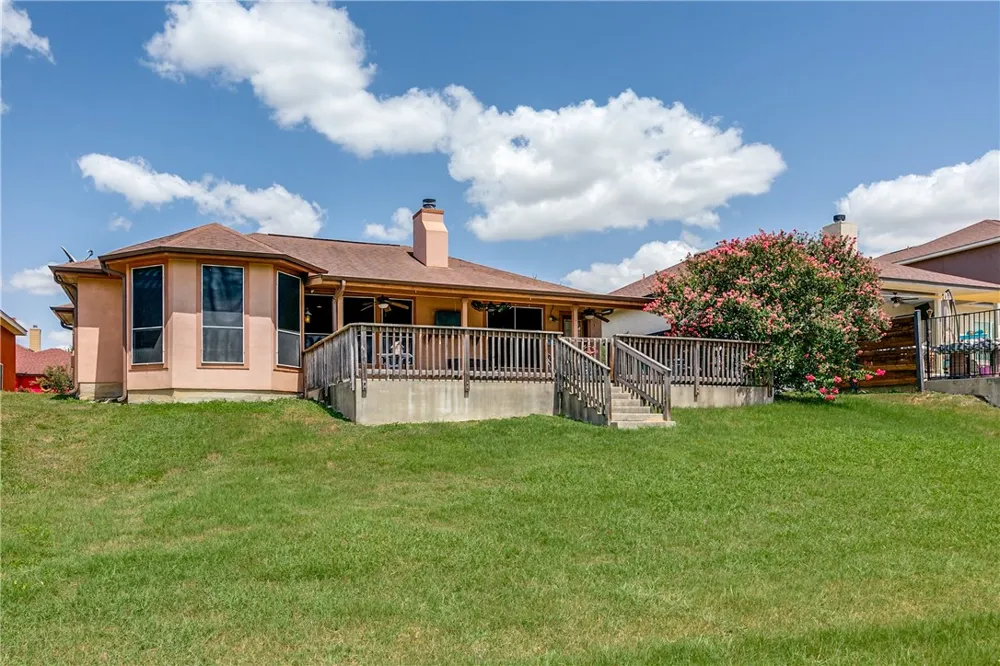 12311 Course View Drive San Antonio, TX 78221