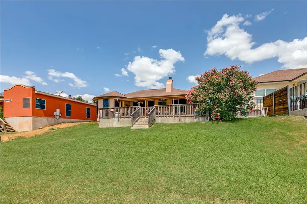 12311 Course View Drive San Antonio, TX 78221