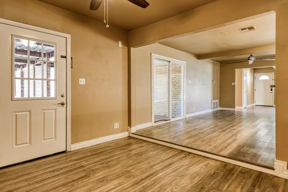111 Chase Drive Portland, TX 78374