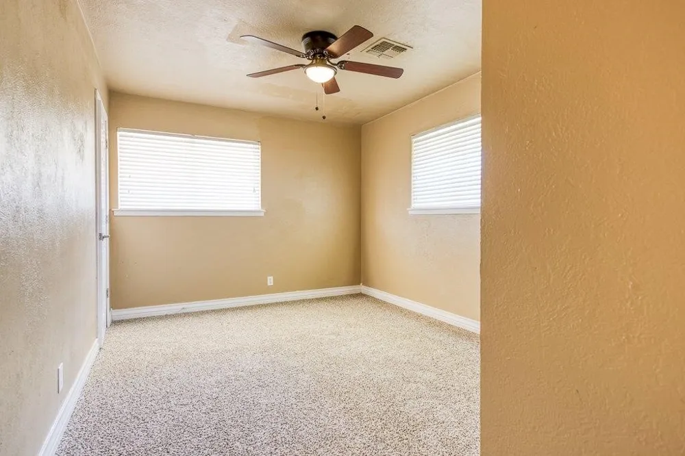111 Chase Drive Portland, TX 78374