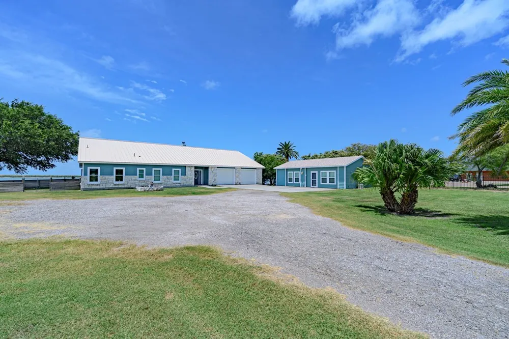 1459 FM 1069 Ingleside, TX 78362