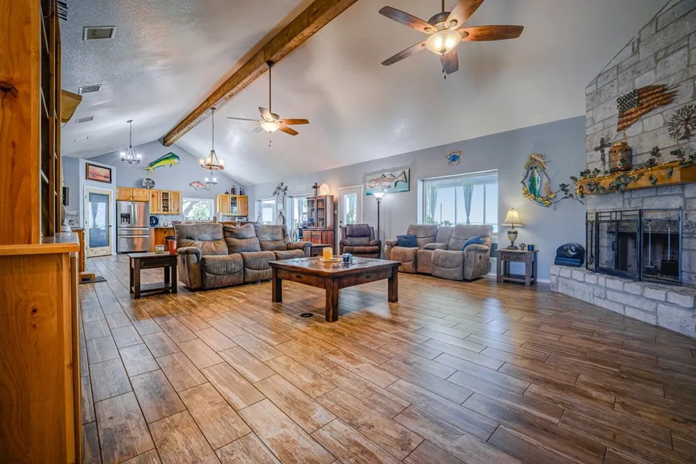 1459 FM 1069 Ingleside, TX 78362
