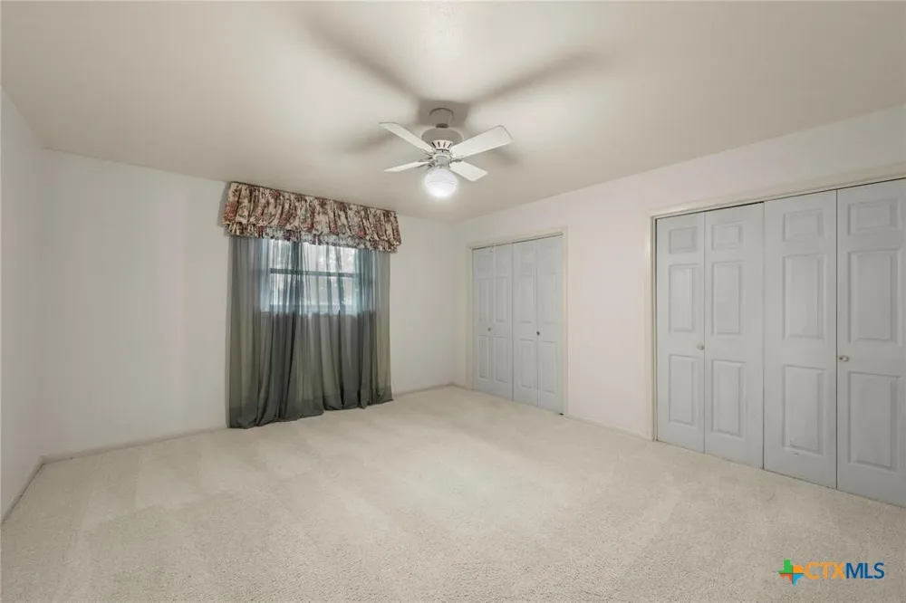 700 Shanklin Road Belton, TX 76513