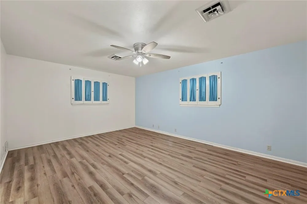 700 Shanklin Road Belton, TX 76513