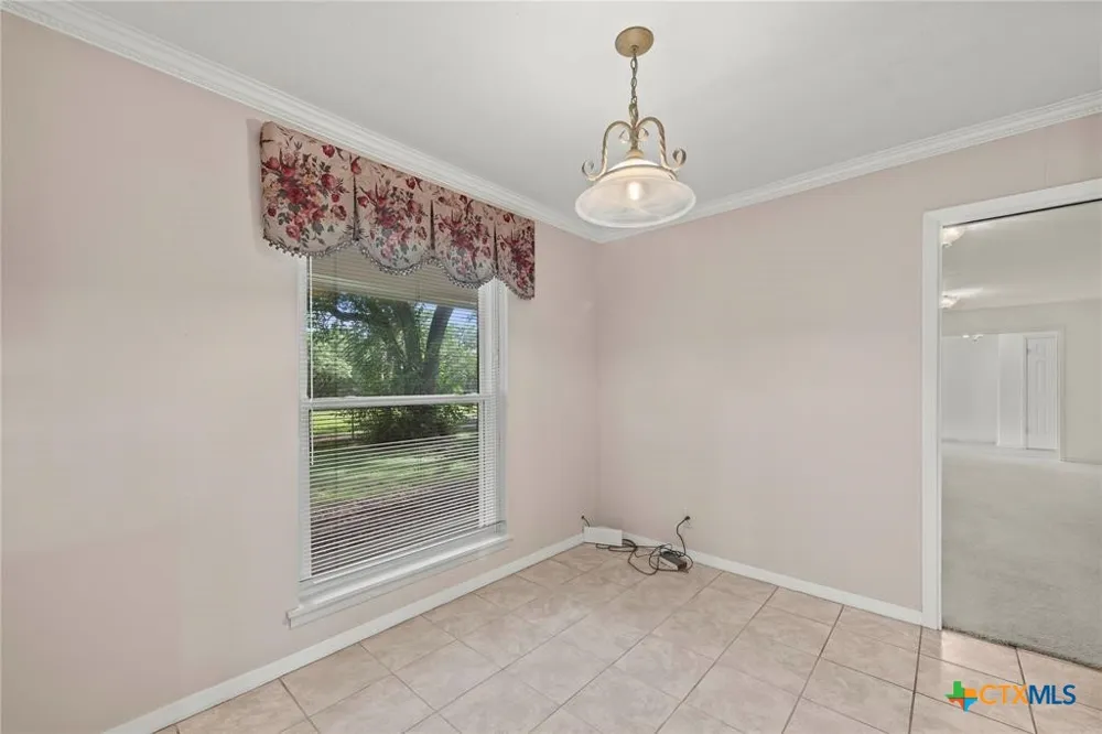 700 Shanklin Road Belton, TX 76513