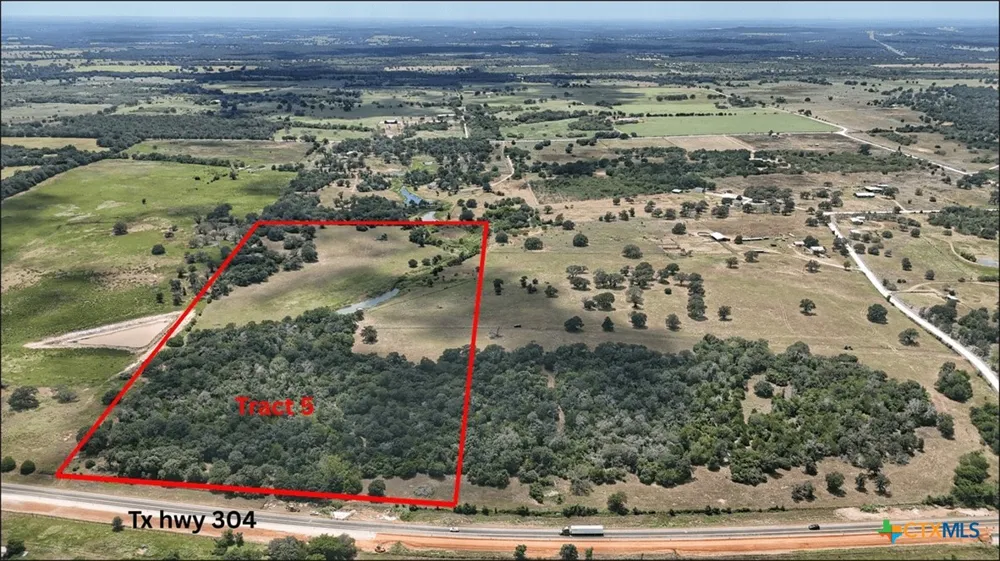 5 State Highway 304 Harwood, TX 78632