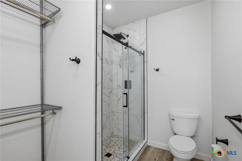 502 W Houston Avenue Seadrift, TX 77983