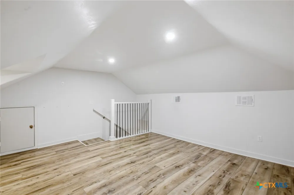 502 W Houston Avenue Seadrift, TX 77983