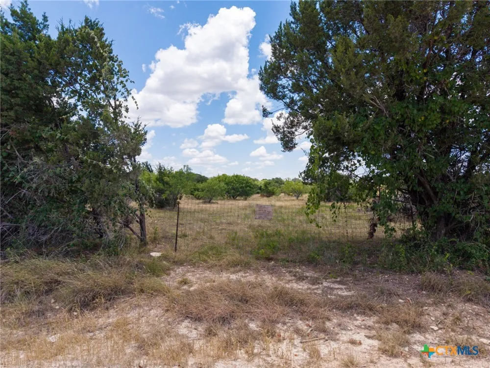 CR 102 Gatesville, TX 76528