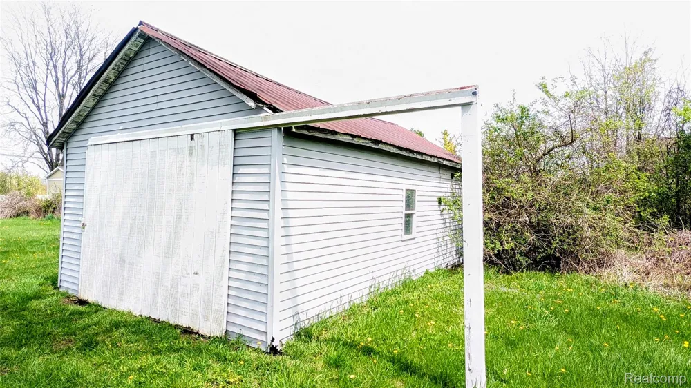 44043 Tyler Road Van Buren Charter Township, MI 48111